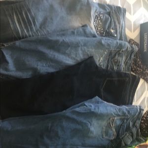 Plus size capris bundle